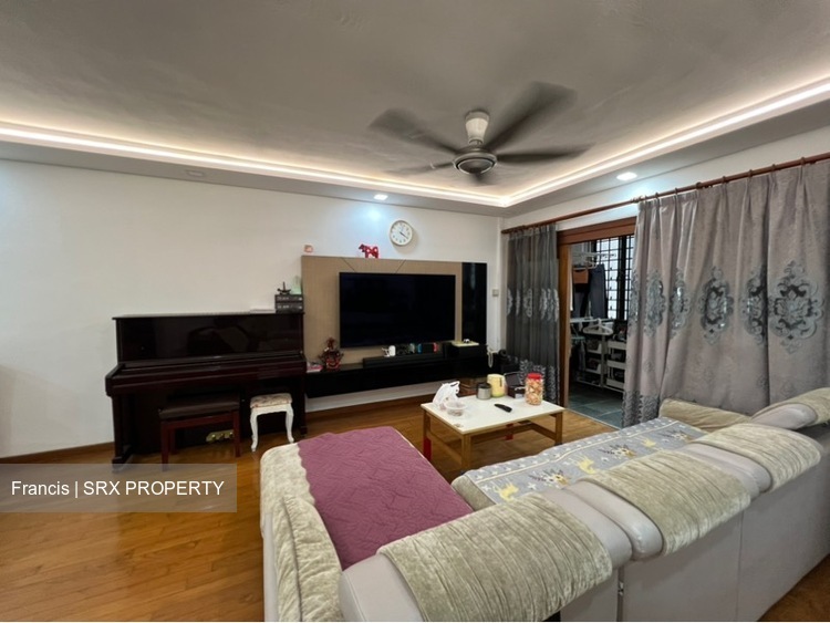 Blk 233 Compassvale Plains (Sengkang), HDB 5 Rooms #549116691